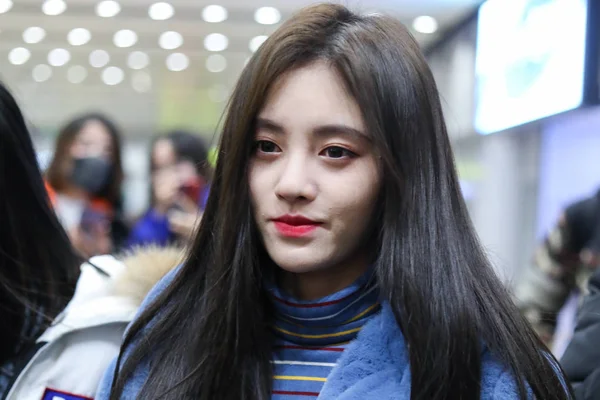 Chinese Zangeres Actrice Jingyi Afgebeeld Shanghai Hongqiao International Airport Shanghai — Stockfoto