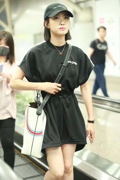 Chinese Zangeres Actrice Victoria Song Song Qian Afgebeeld Als Beijing — Stockfoto