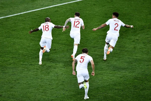 Kieran Trippier Inglaterra Comemora Com Companheiros Equipe Depois Marcar Gol — Fotografia de Stock