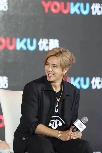Taiwanesischer Schauspieler Und Sänger Bei Einer Pressekonferenz Zur Gesangswettbewerbs Reality — Stockfoto