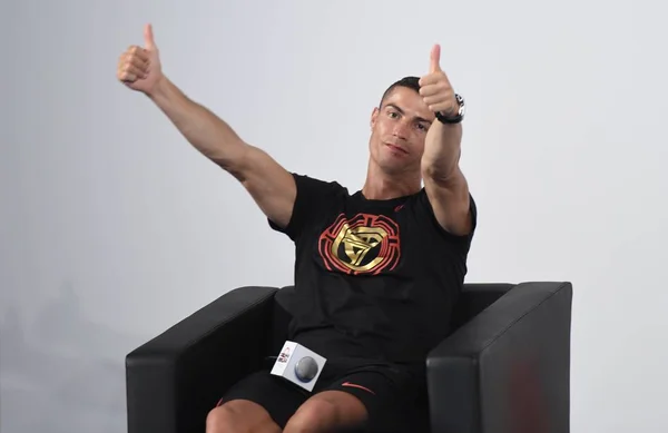 Jogador Futebol Português Cristiano Ronaldo Juventus Assiste Uma Entrevista Durante — Fotografia de Stock