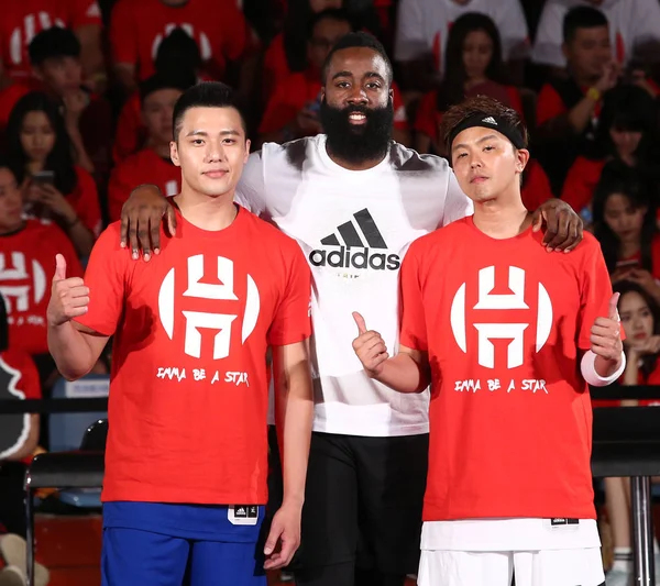 Nba Star James Harden Center Houston Rockets Poses Photos Taiwanese — Stock Photo, Image