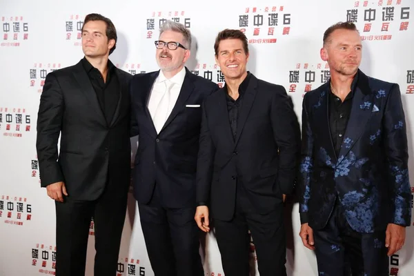 Från Vänster Brittisk Skådespelare Henry Cavill Amerikansk Regissör Christopher Mcquarrie — Stockfoto