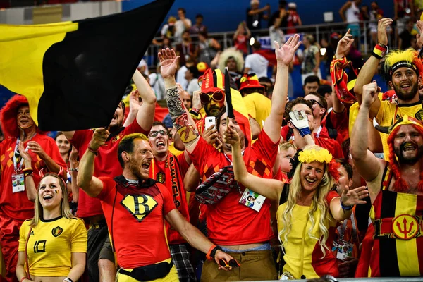Belgijski Fanów Świętować Belgii Pokonał Japonii Swojej Rundzie Mecz Fifa — Zdjęcie stockowe