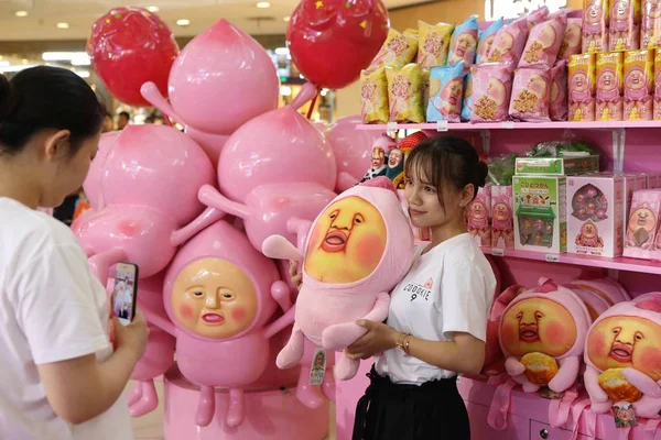 2018年7月28日 中国上海一家购物中心 以日本游戏Kobito Dukan为主角的科比托斯特别展览 — 图库照片