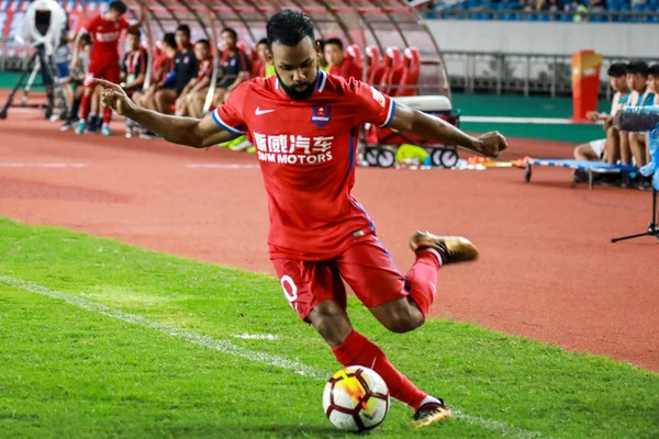 Futbolista Brasileño Luiz Fernandinho Chongqing Swm Gotea Contra Guizhou Hengfeng — Foto de Stock