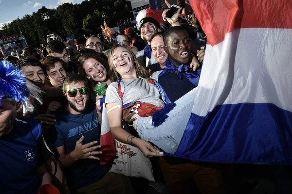 Fãs Franceses Comemoram Depois Que França Derrotou Uruguai Partida Quartas — Fotografia de Stock