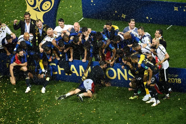 Jogadores Equipe França Comemoram Depois Que França Derrotou Croácia Sua — Fotografia de Stock