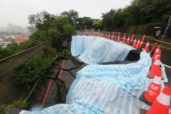 Veduta Crollo Stradale Dovuto Piogge Torrenziali Una Zona Isolata Della — Foto Stock