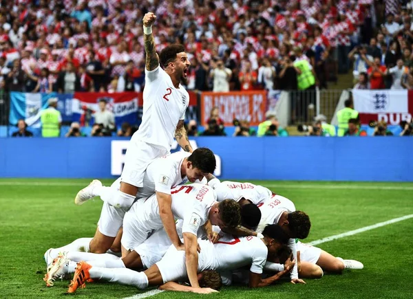Englands Spieler Feiern Nach Dem Tor Von Kylian Trippier Freistoß — Stockfoto