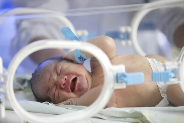 Ein Neugeborenes Kind Einem Krankenhaus Der Stadt Huaibei Der Ostchinesischen — Stockfoto