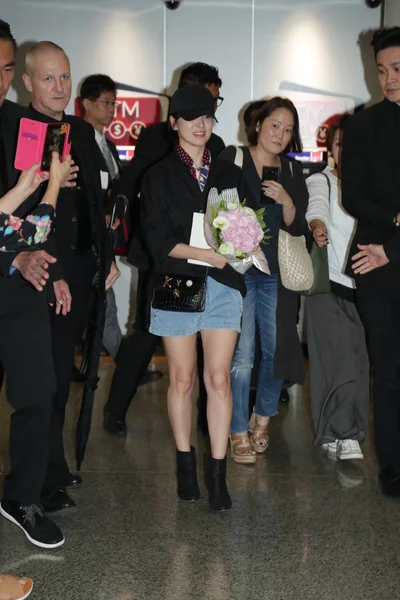 Attrice Sudcoreana Song Hye Kyo Fotografata All Aeroporto Internazionale Hong — Foto Stock