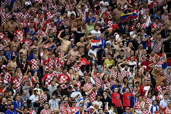 Kroatische Voetbalfans Vieren Nadat Mario Mandzukic Van Kroatië Een Doelpunt — Stockfoto