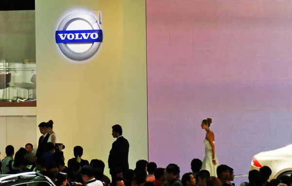 Blick Auf Den Stand Von Volvo Während Der Shanghai International — Stockfoto