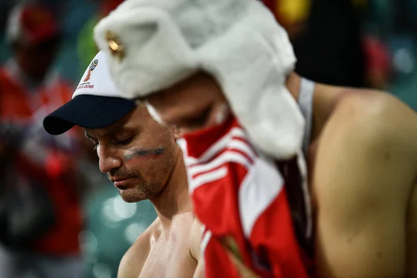 Los Aficionados Rusos Reaccionan Después Pérdida Rusia Partido Cuartos Final — Foto de Stock