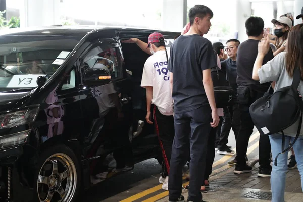 Membri Del Gruppo Giovanile Sudcoreano Wanna One Arrivano All Aeroporto — Foto Stock