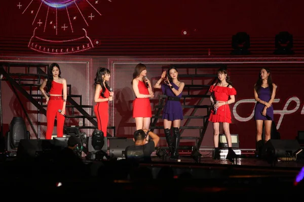Membros Girl Group Sul Coreano Apink Apresentam Durante Apink Asia — Fotografia de Stock