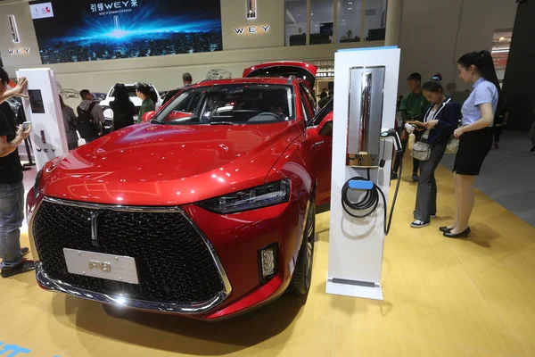 5日在中国北京举行的第1 5届北京国际汽车展览会 也被称为 8年中国汽车 期间展出了长城汽车的一辆威美 — 图库照片
