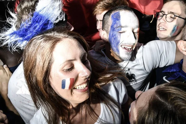 Fãs Franceses Comemoram Depois Que França Derrotou Uruguai Partida Quartas — Fotografia de Stock