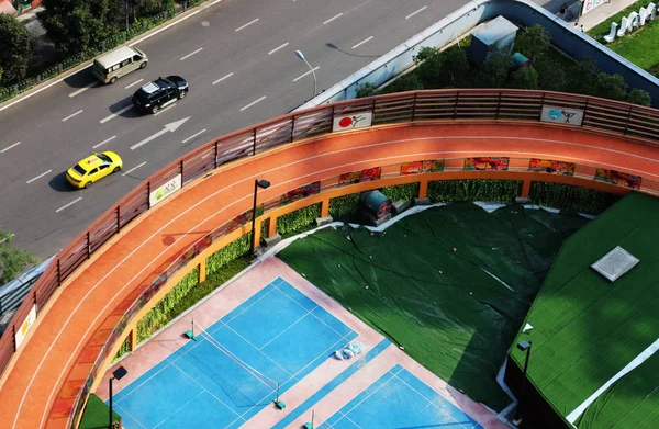 Uma Vista Aérea Estádio Construído Telhado Shopping Center Chongqing China — Fotografia de Stock