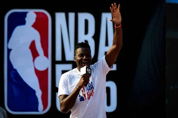 Gwiazda Nba Clint Capela Houston Rockets Bierze Udział Turnieju Koszykówki — Zdjęcie stockowe