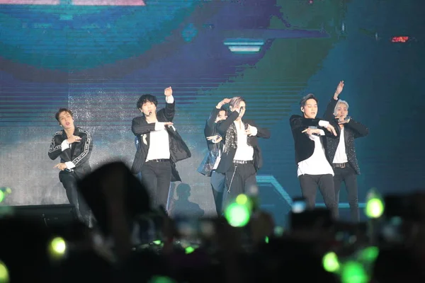 Membros Boy Band Sul Coreana Got7 Apresentam Durante Concerto Turnê — Fotografia de Stock