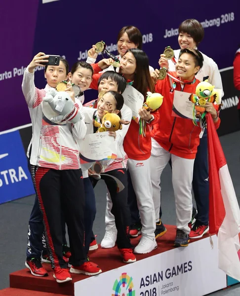 Desde Izquierda Equipo Medallista Oro China Equipo Medallista Plata Japón —  Fotos de Stock