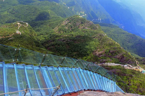 Vista Primera Escalera Fondo Cristal China Largo Acantilado Ciudad Qingyuan —  Fotos de Stock