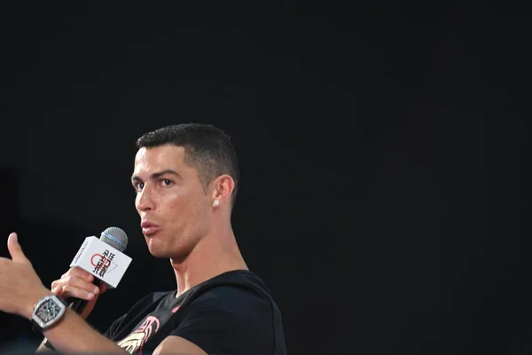 Futbolista Portugués Cristiano Ronaldo Del Juventus Asiste Una Entrevista Durante —  Fotos de Stock