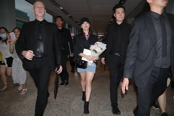 Attrice Sudcoreana Song Hye Kyo Fotografata All Aeroporto Internazionale Hong — Foto Stock