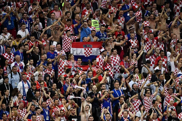 Kroatische Voetbalfans Vieren Nadat Mario Mandzukic Van Kroatië Een Doelpunt — Stockfoto