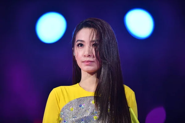 Hebe Tien Chen Van Taiwanese Meidengroep Presteert Tijdens Het 2019 — Stockfoto