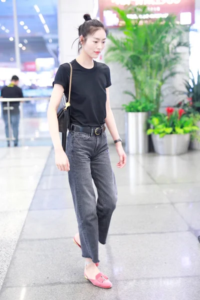 Das Chinesische Model Liu Wen Kommt Juli 2018 Auf Dem — Stockfoto