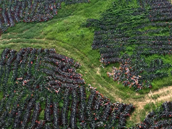 Nesta Vista Aérea Milhares Bicicletas Motos Serviço Compartilhamento Bicicletas Chinesas — Fotografia de Stock