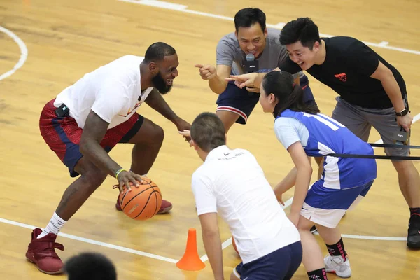 Los Angeles Lakers Nba Yıldızı Lebron James Onun Basketbol Becerileri — Stok fotoğraf