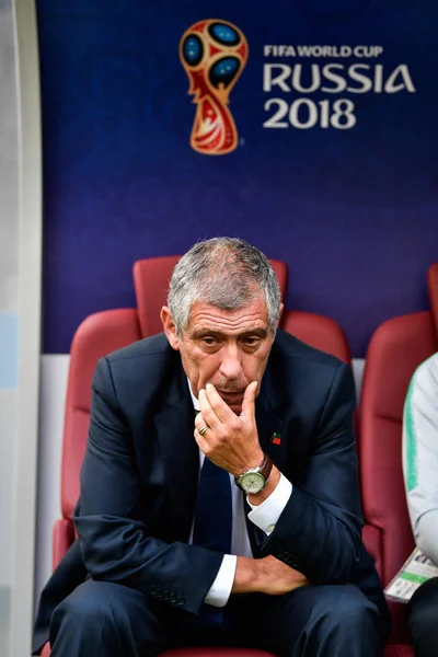 2018 Fifa ワールド カップ モスクワ ロシア 2018 日の間にモロッコ ポルトガルのグループ の試合前に反応するヘッドコーチ — ストック写真
