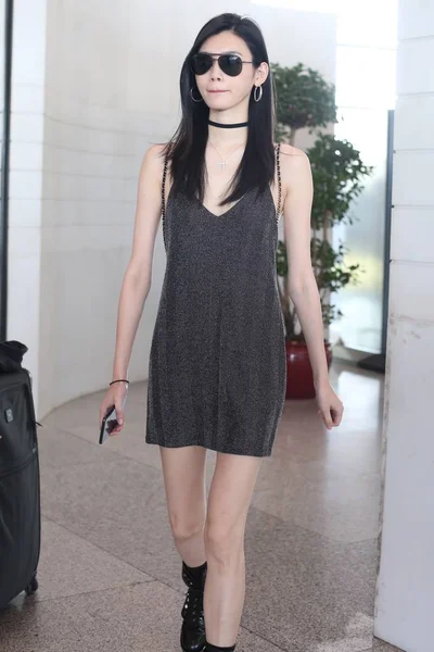 Chinese Model Mengyao Better Known Ming Pictured Beijing Capital International — Stock Photo, Image