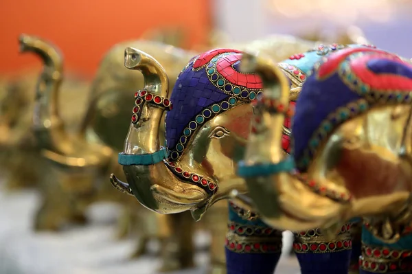 Las Exhibiciones Elefantes Exhiben Durante Expo China Asia Del Sur — Foto de Stock