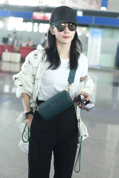 Chinese Actrice Bingbing Arriveert Bij Beijing Capital International Airport Voor — Stockfoto