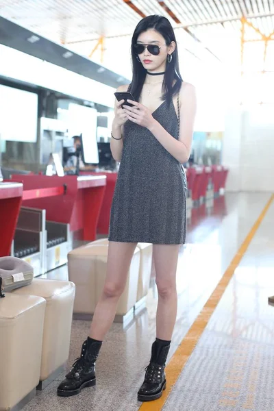 Chinese Model Mengyao Better Known Ming Pictured Beijing Capital International — Stock Photo, Image