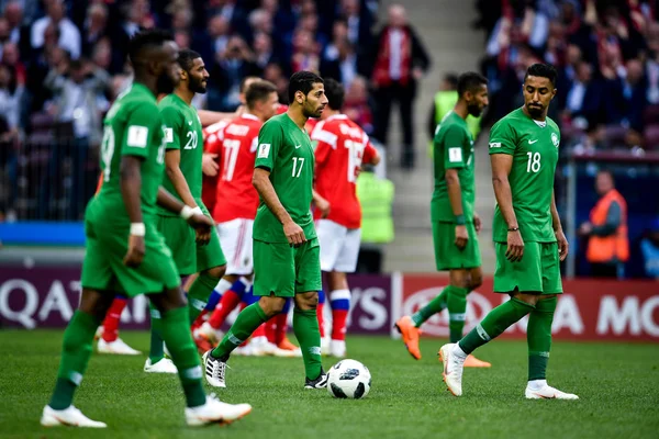 Jogadores Arábia Saudita Reagem Enquanto Rússia Comemora Depois Que Aleksandr — Fotografia de Stock