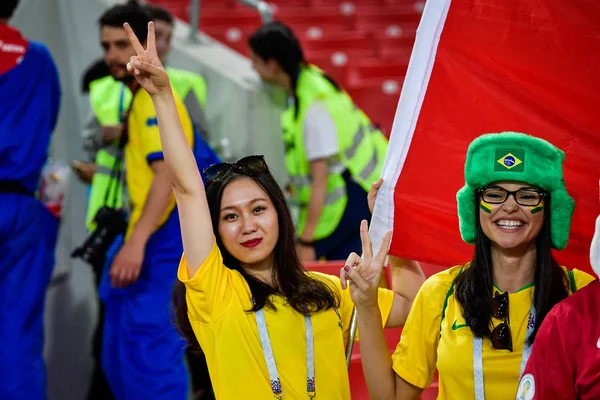 Chinese Fans Show Chinese National Flag Brazil Defeated Serbia Group — Stock Photo, Image