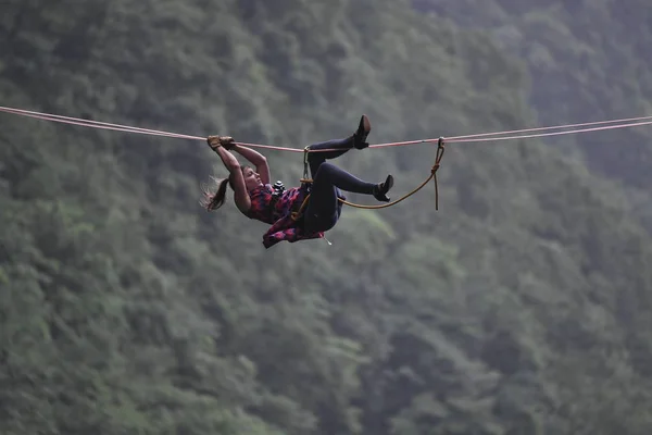 Faith Dickey Des États Unis Participe Concours Slackline Talons Hauts — Photo