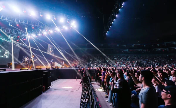 Amerikanische Rockband Fall Out Boy Tritt Während Eines Konzerts Shanghai — Stockfoto