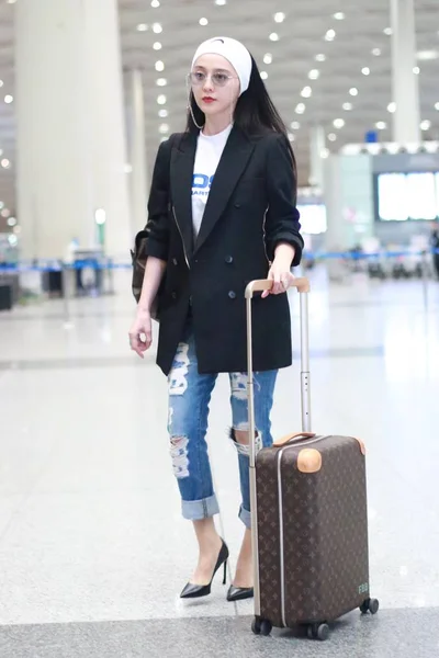 Chinese Actrice Bingbing Fan Arriveert Bij Beijing Capital International Airport — Stockfoto