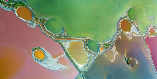 팔레트와 호수의 세계적으로 유명한 레이크 북부의 2018 사해의 알려진의 — 스톡 사진