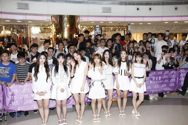 Medlemmar Sydkoreansk Tjejgrupp Lovelyz Delta Ett Evenemang Hong Kong Kina — Stockfoto