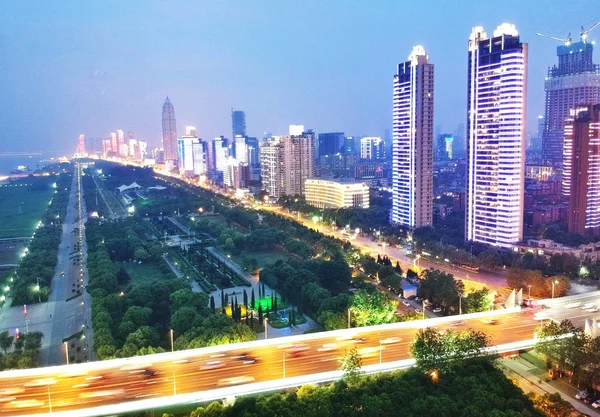 Yellow Crane Tower Świeci Się Nocy Aby Kibicować Inauguracji China — Zdjęcie stockowe