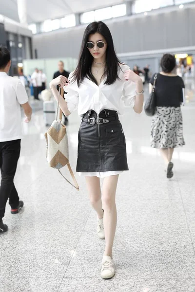 Kinesiska Modell Mengyao Bättre Känd Som Ming Avbildas Shanghai Hongqiao — Stockfoto