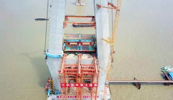 Luftaufnahme Der Baustelle Des Hauptpfeilers Der Längsten Schrägseilbrücke Der Welt — Stockfoto